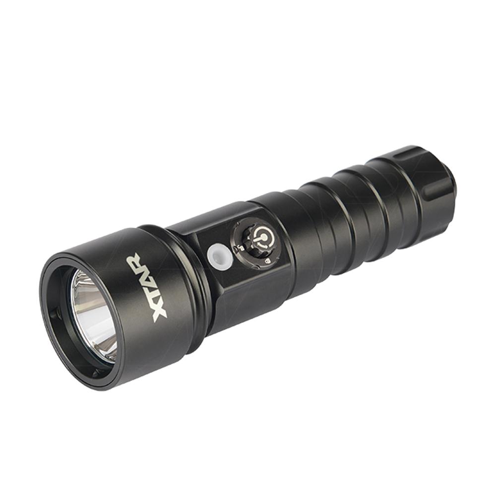XTAR D26 "Whale" Diving Torch 1000 lumen c-w chgr-battery